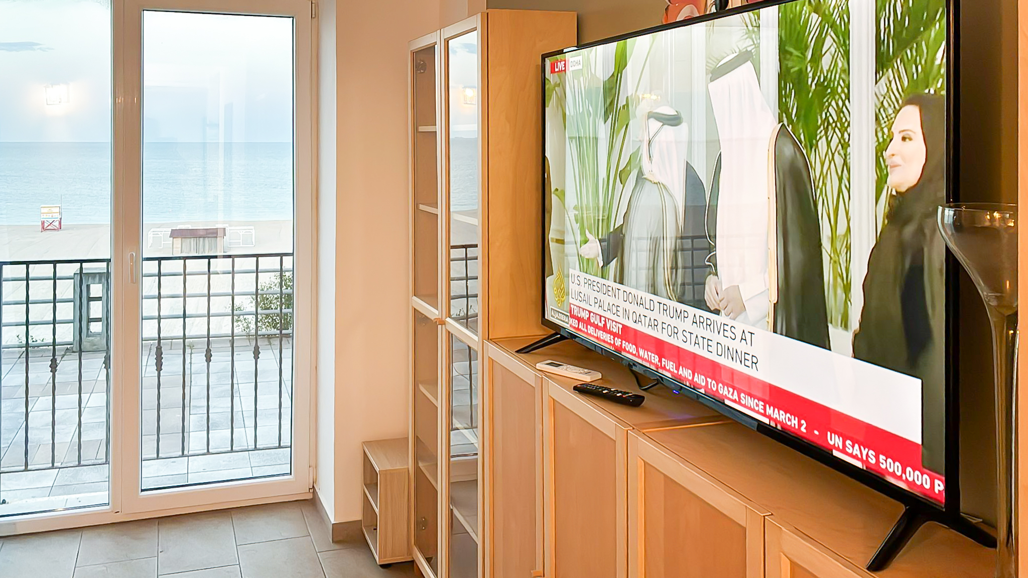 Studio with Sea View and Balcony